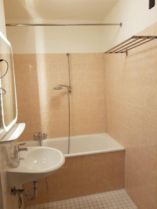 Schoene 2-zimmerwohnung In Hannover-list * Hannover
