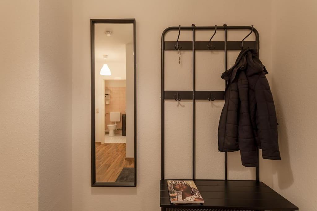 Apartment Schoene 2-zimmerwohnung In Hannover-list *